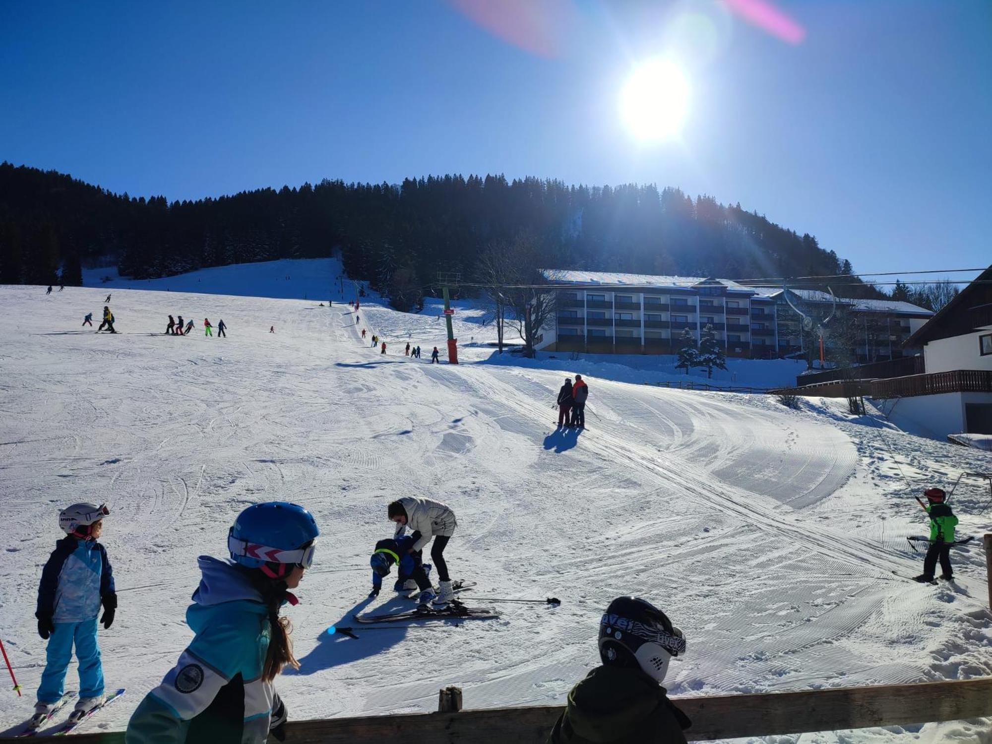 Sonnen-Juwel - Hallenbad-Sauna-2 Getrennte Schlafbereiche-Direkt An Der Skipiste Missen-Wilhams Kültér fotó